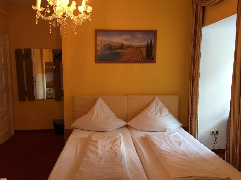 Hotel Galleria Мюнхен Экстерьер фото