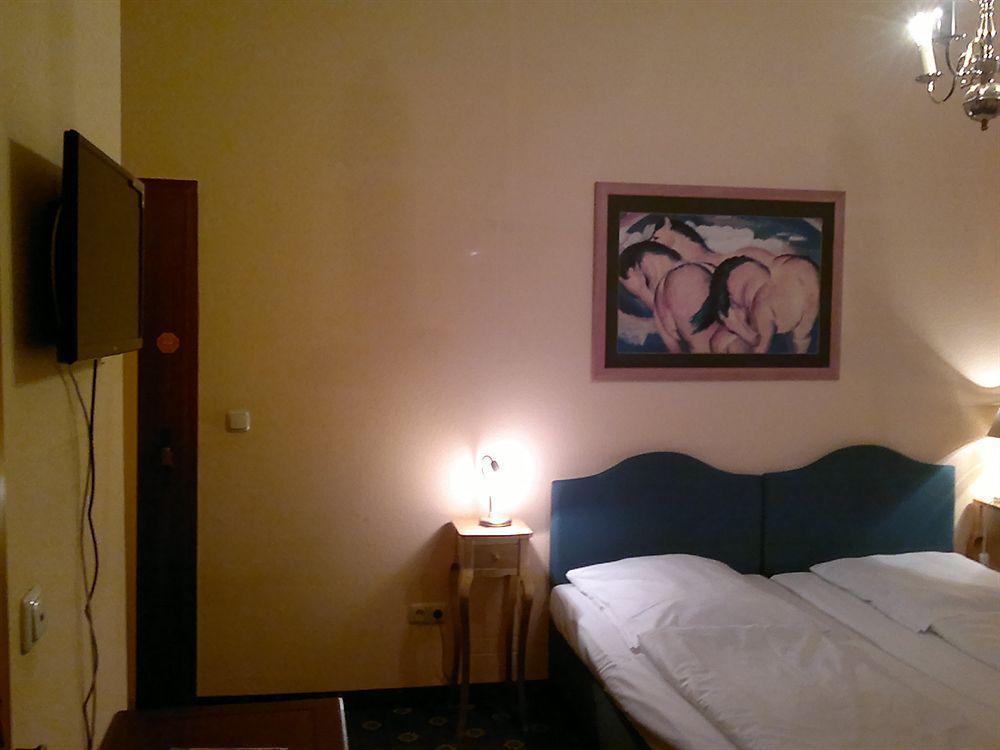 Hotel Galleria Мюнхен Экстерьер фото